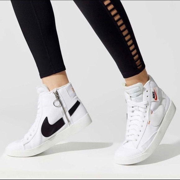 Nike Women Blazer Mid Rebel White Sneaker - Picture 8 of 8
